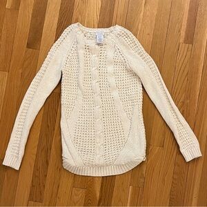 Girls L 14 Tahari Tunic Length Cream Cable Knit Sweater Subtle Gold Threads.